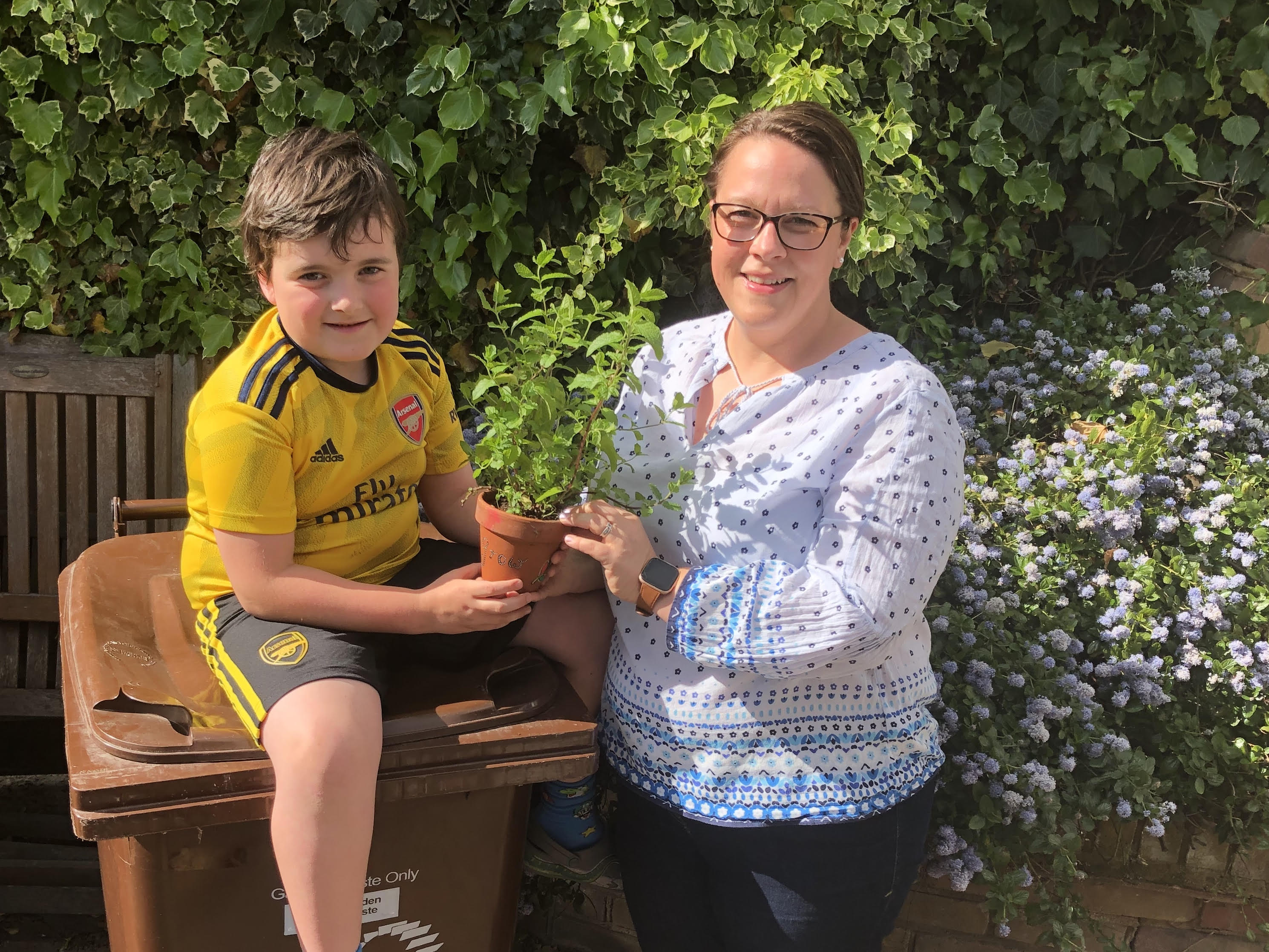 10,000th customer signs up for garden waste collection service Merton